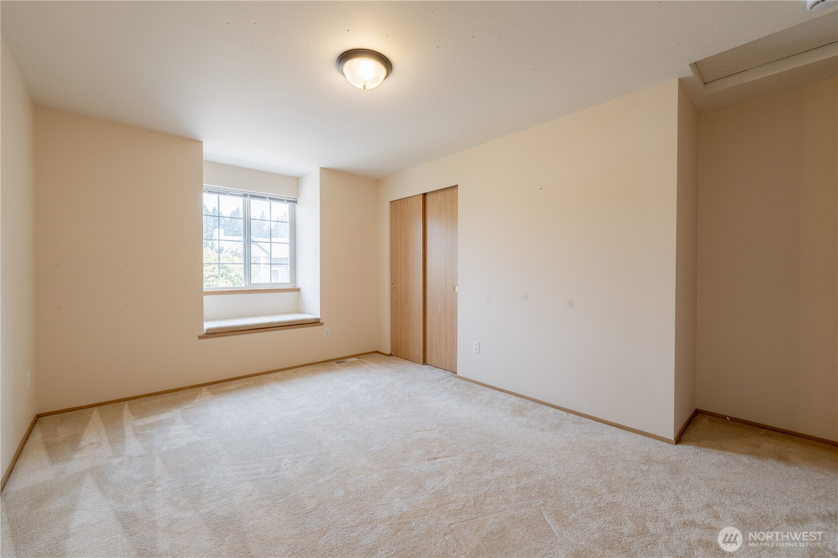 11204 172nd Street Property Photo 13