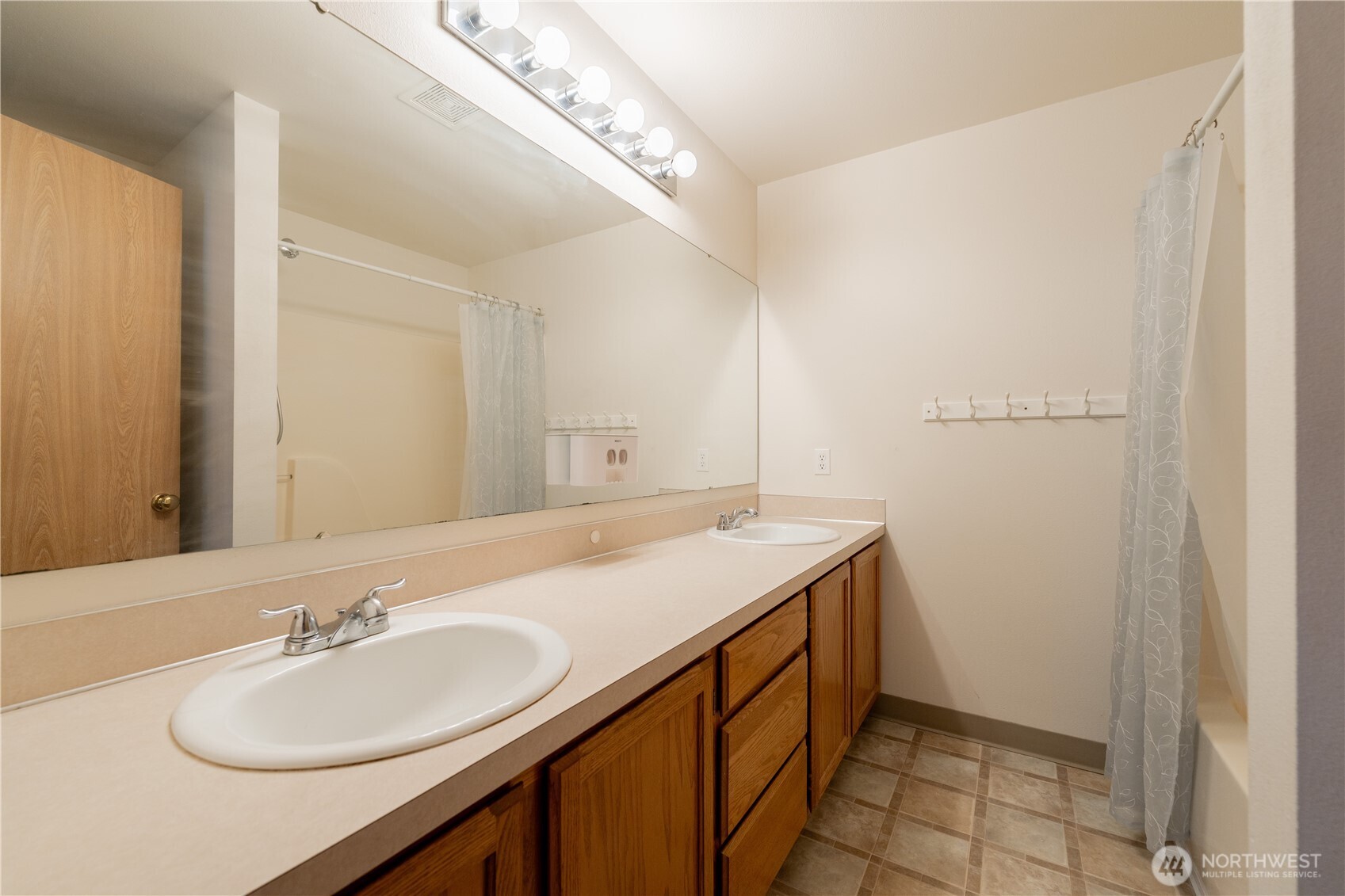 11204 172nd Street Property Photo 19