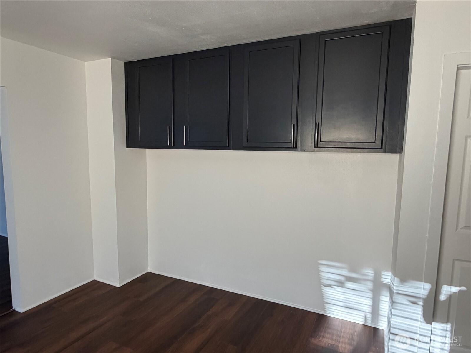 816 Perry Avenue Property Photo 10