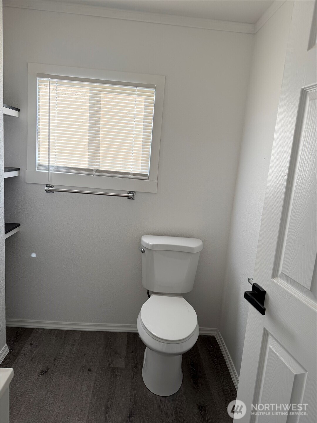 816 Perry Avenue Property Photo 13