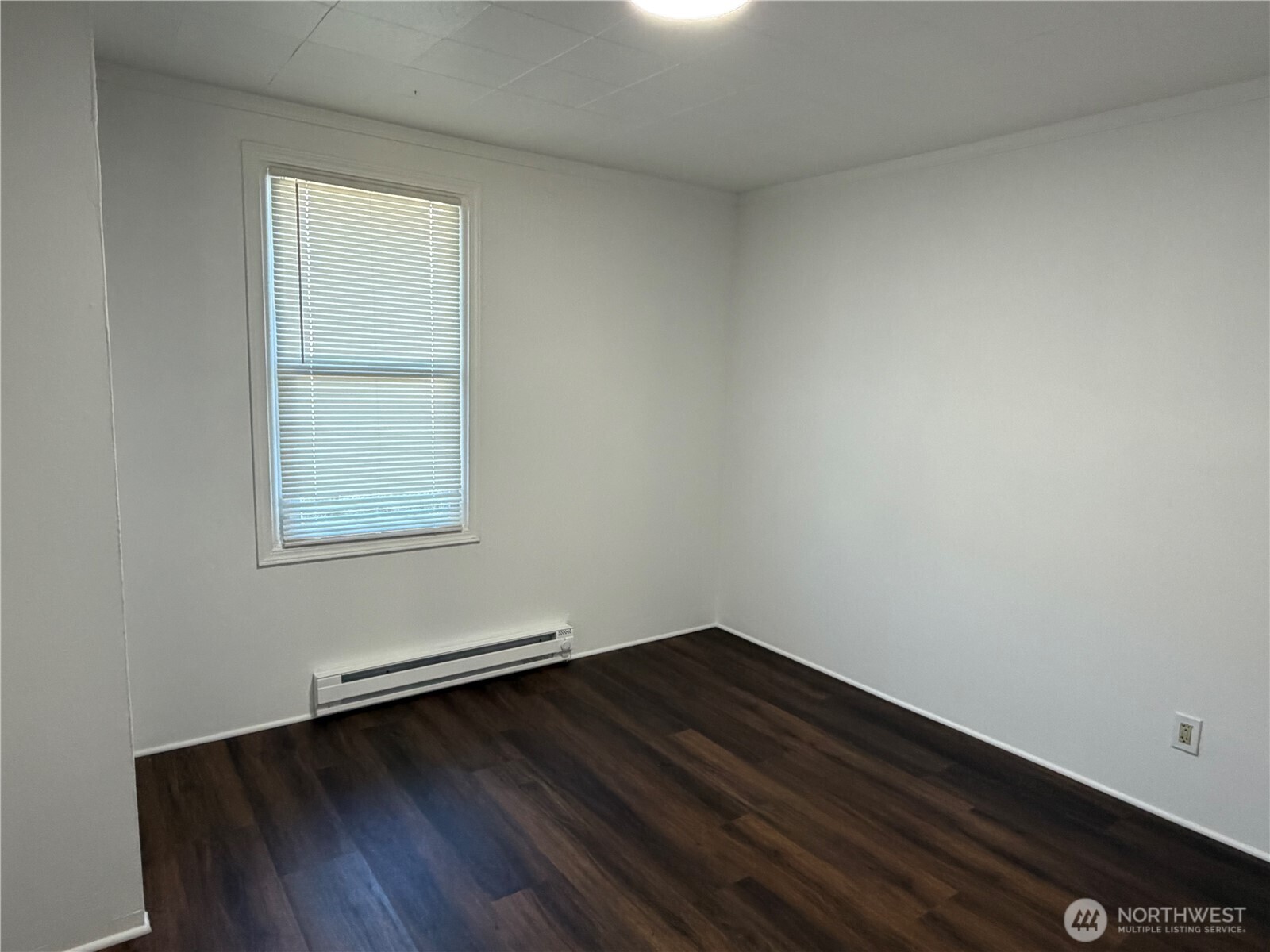 816 Perry Avenue Property Photo 15