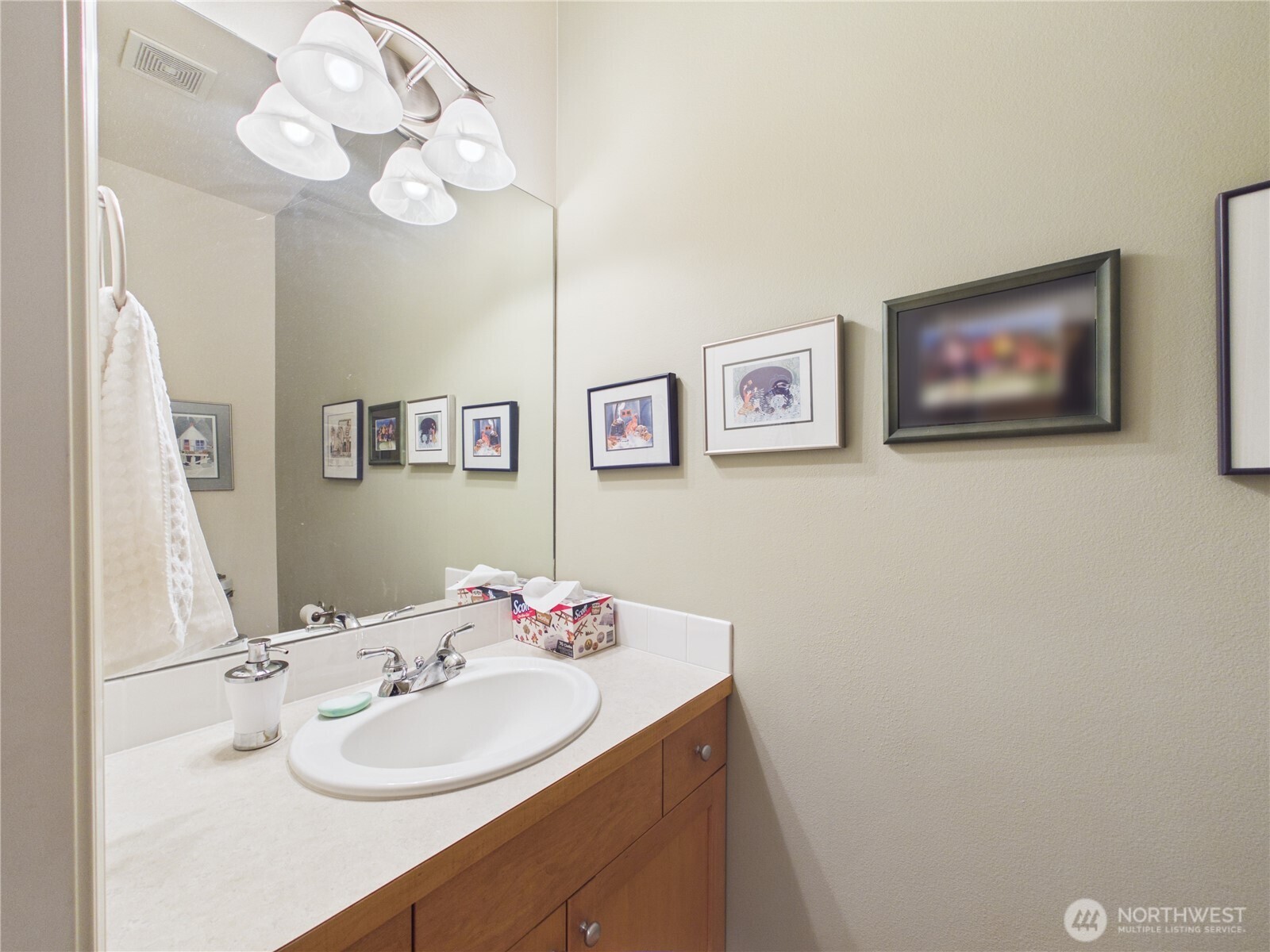 1494 Eastmont Avenue 22 Property Photo 16