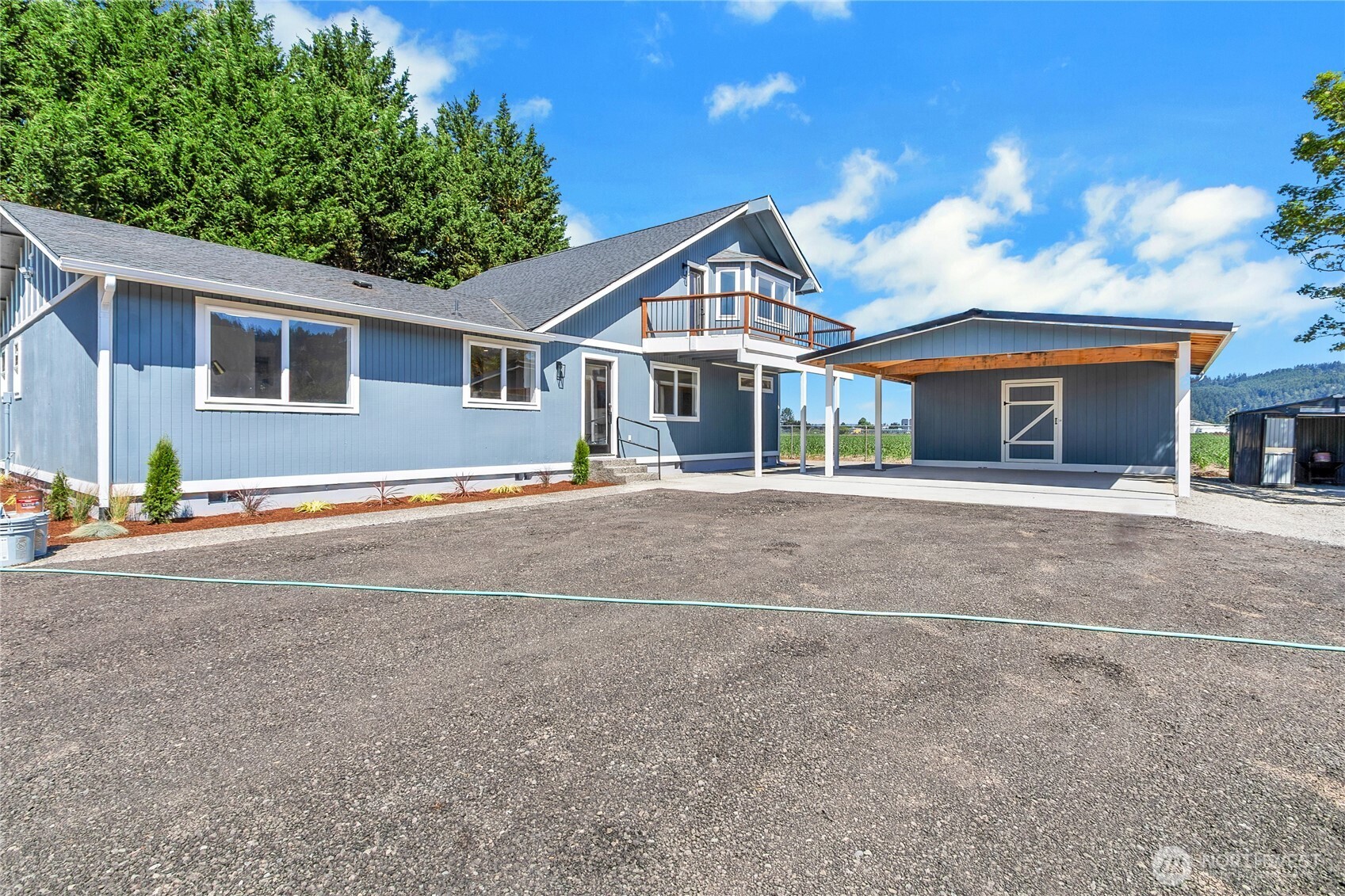 16221 75th Street Property Photo 2