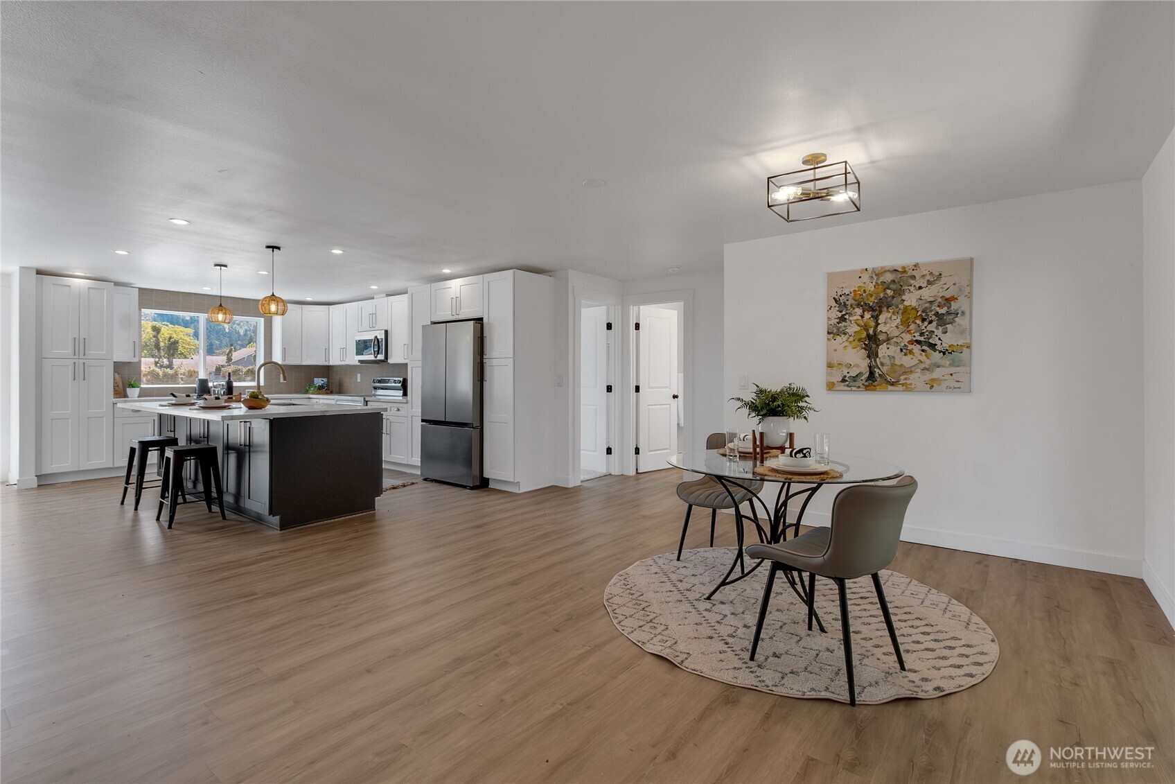 16221 75th Street Property Photo 4