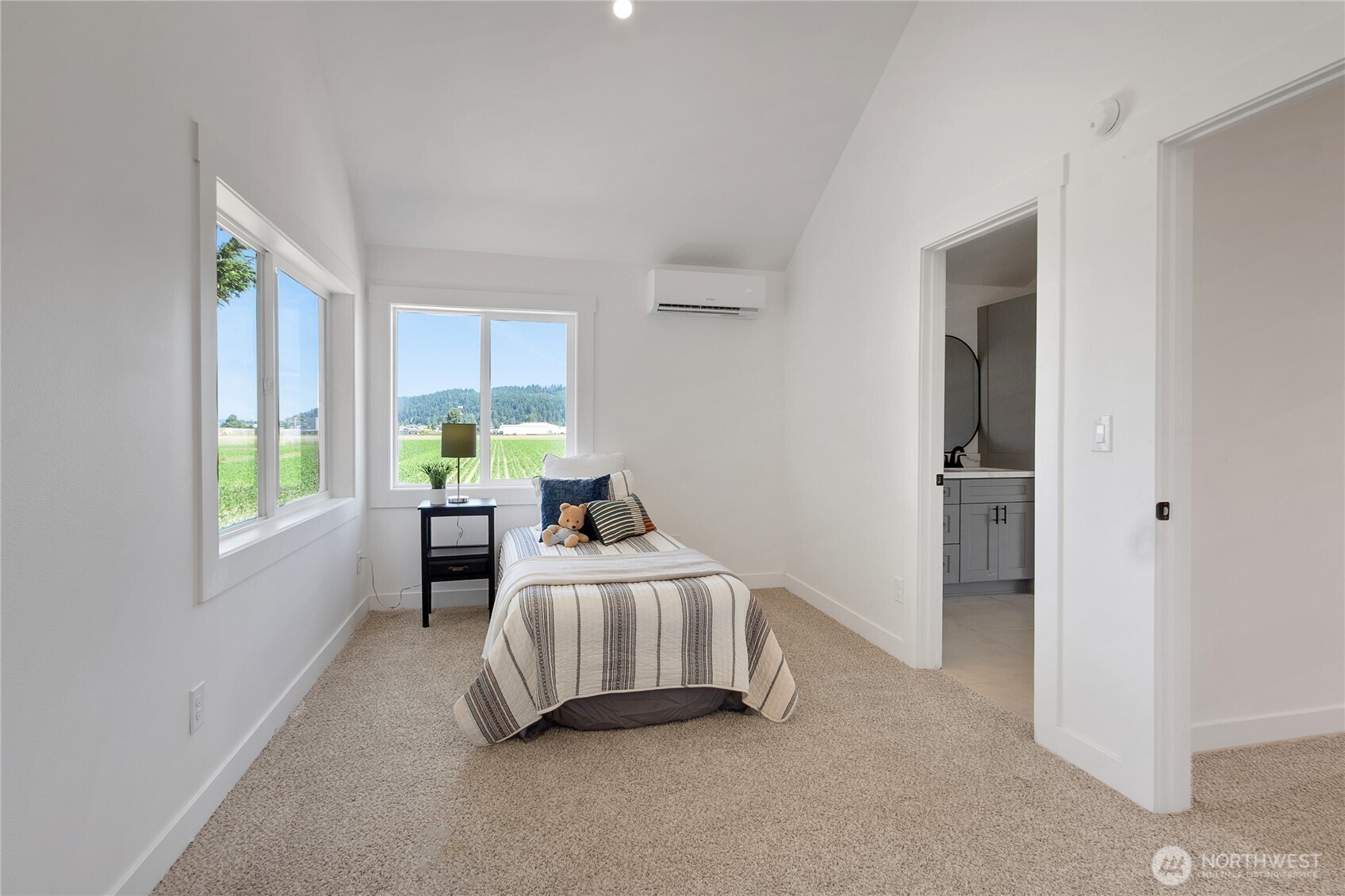 16221 75th Street Property Photo 21