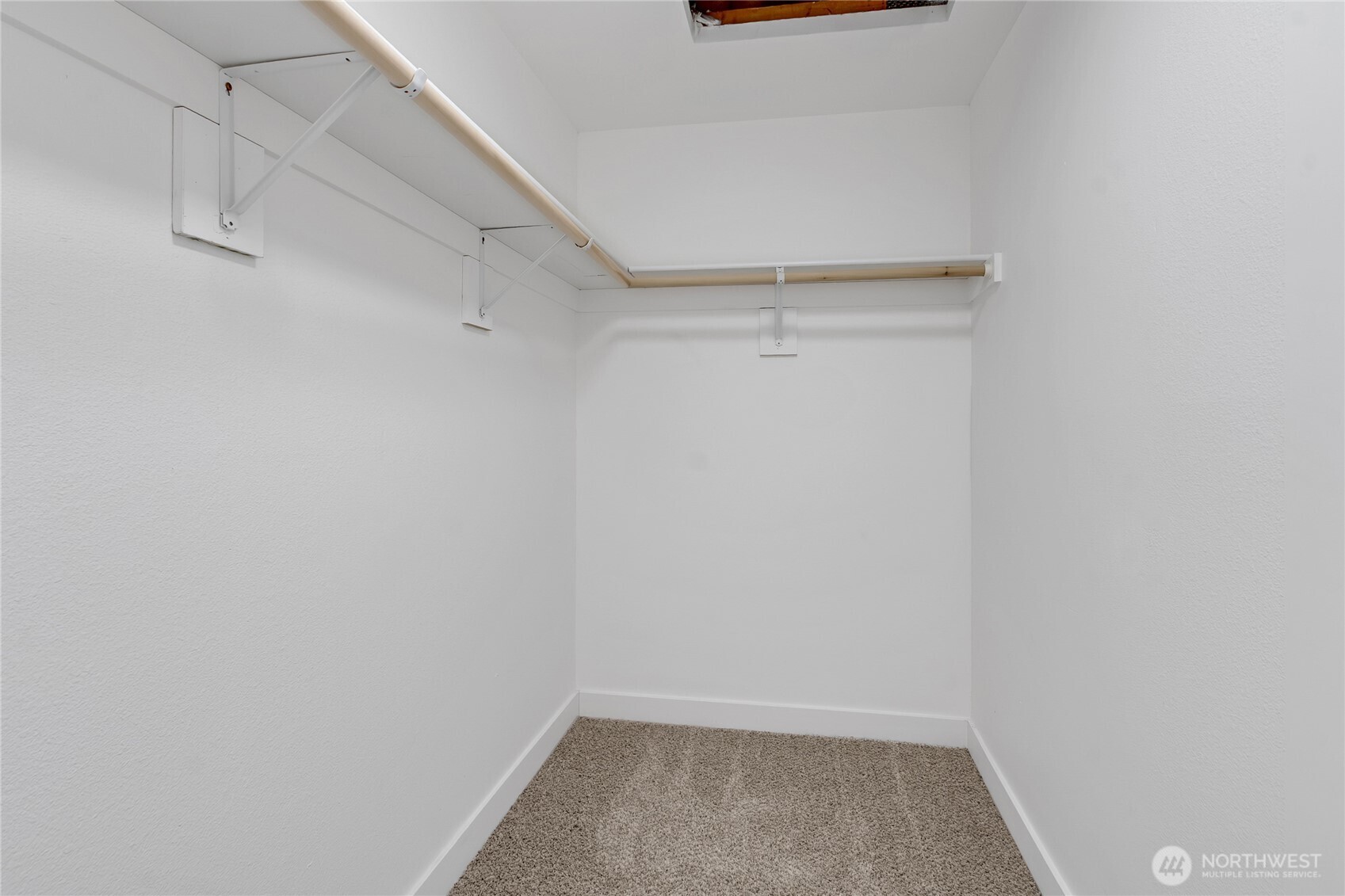 16221 75th Street Property Photo 26