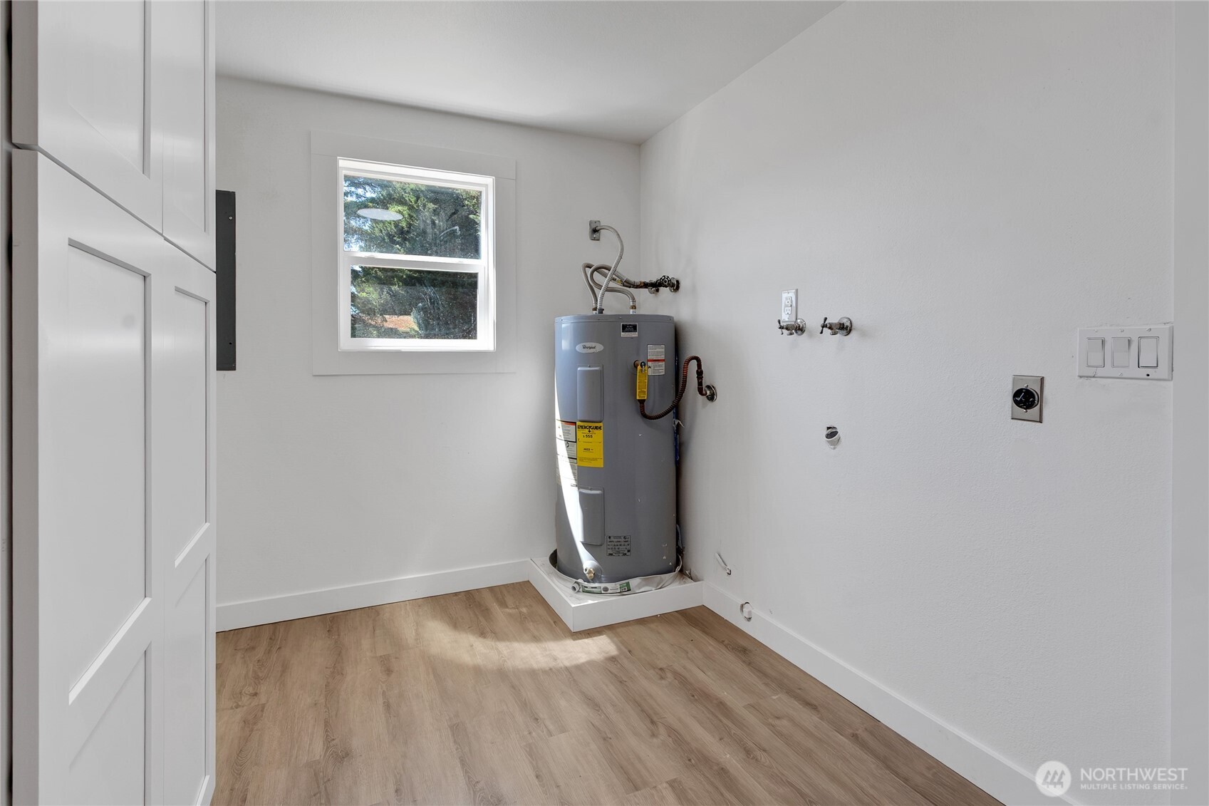 16221 75th Street Property Photo 27