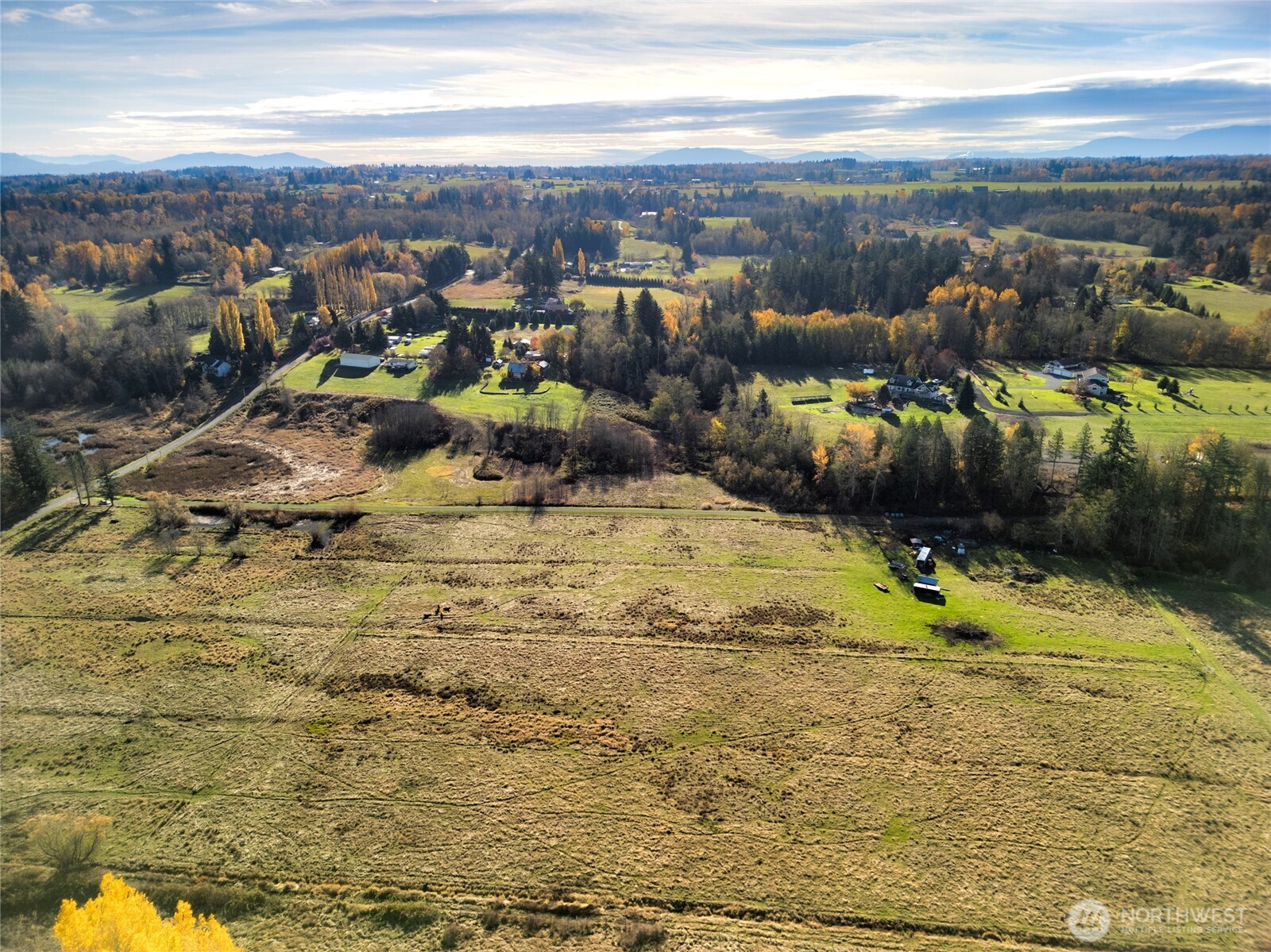 7475 Valley View Road Property Photo 2
