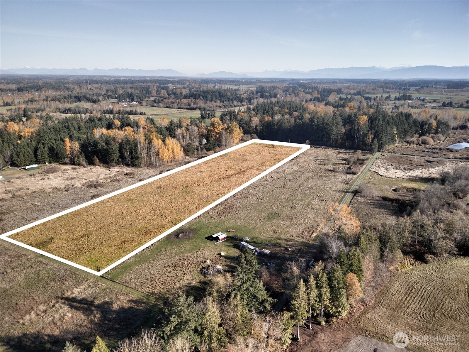 7475 Valley View Road Property Photo 6