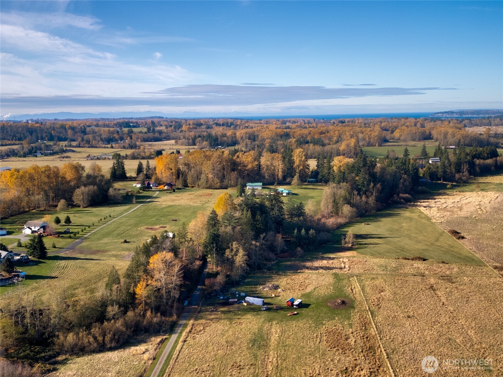 7475 Valley View Road Property Photo 8