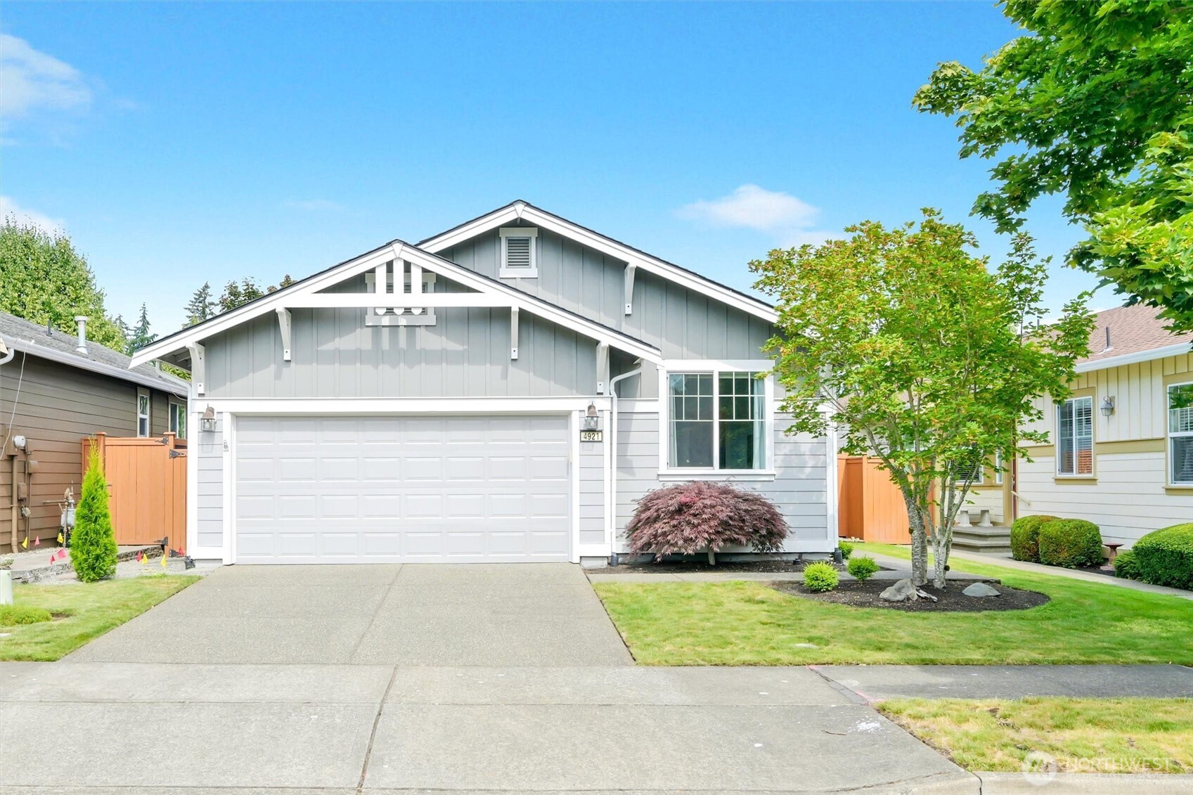4921 Bend Drive Property Photo 1