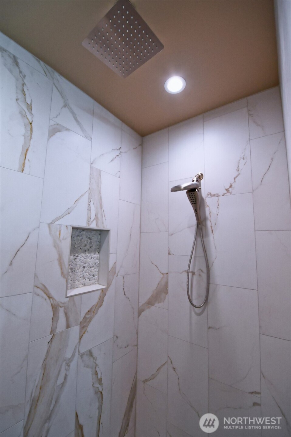 109 Wren Loop Property Photo 20