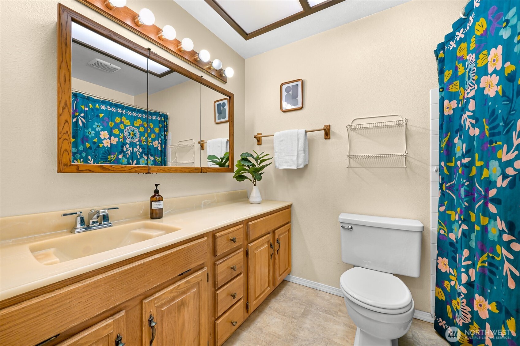 3418 Crestline Place Property Photo 24