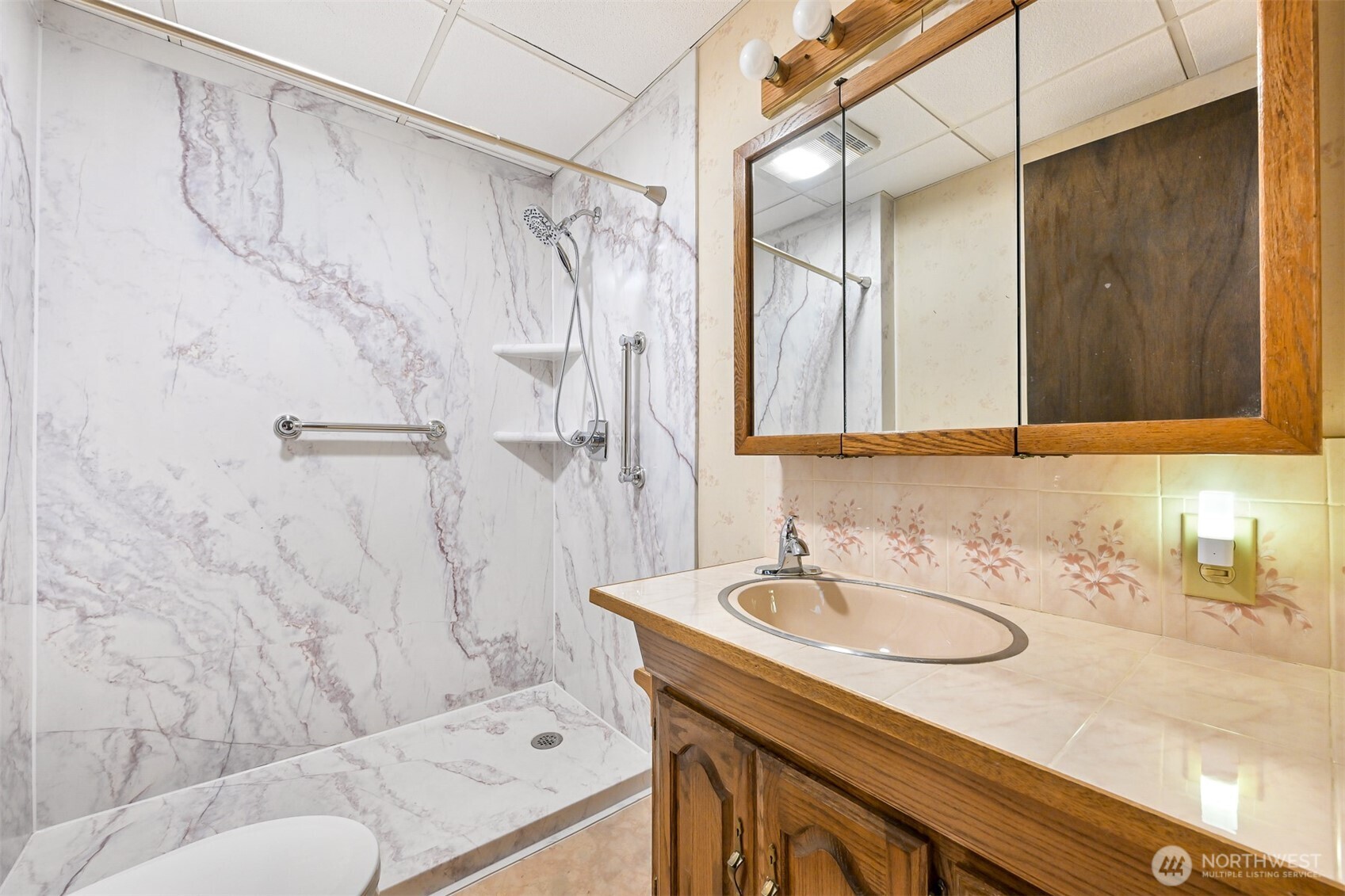 3418 Crestline Place Property Photo 31