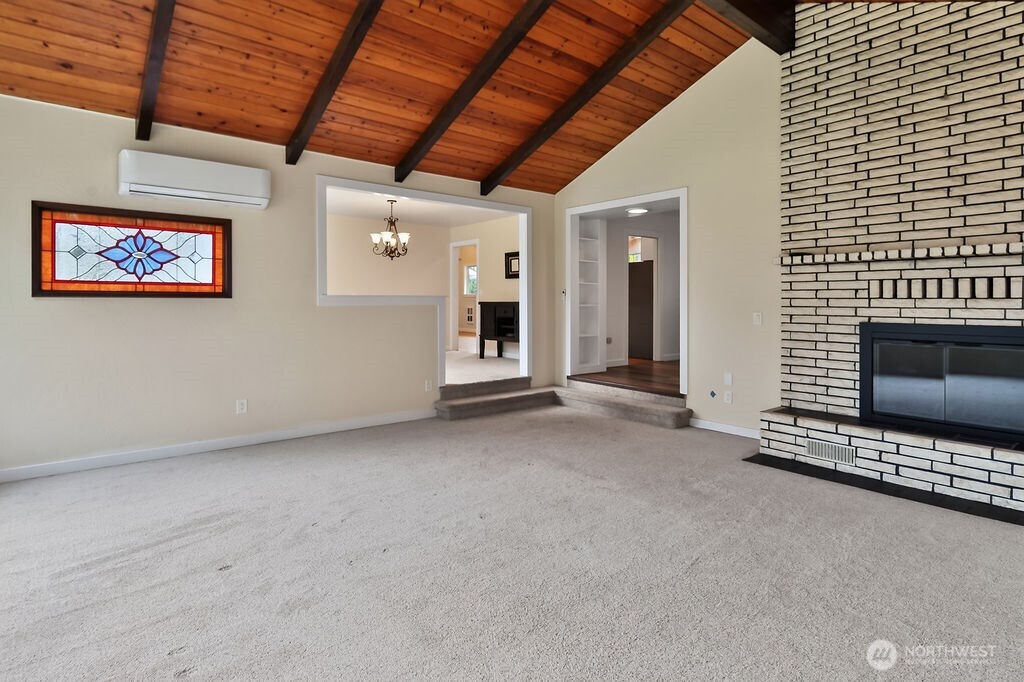 192 Rondale Drive Property Photo 10