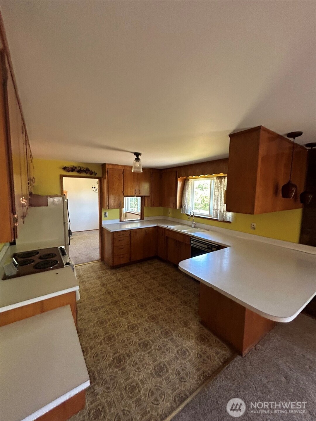 14428 31st Avenue Property Photo 2