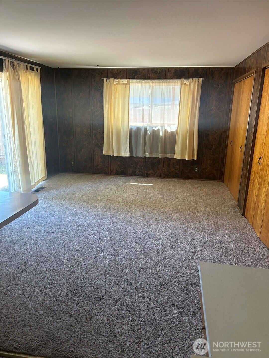 14428 31st Avenue Property Photo 4