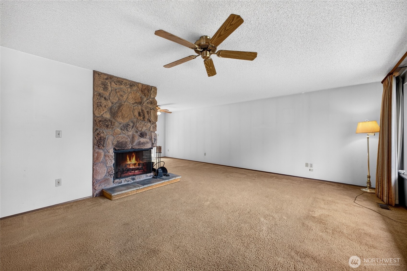 6218 99th Street Ct Property Photo 2