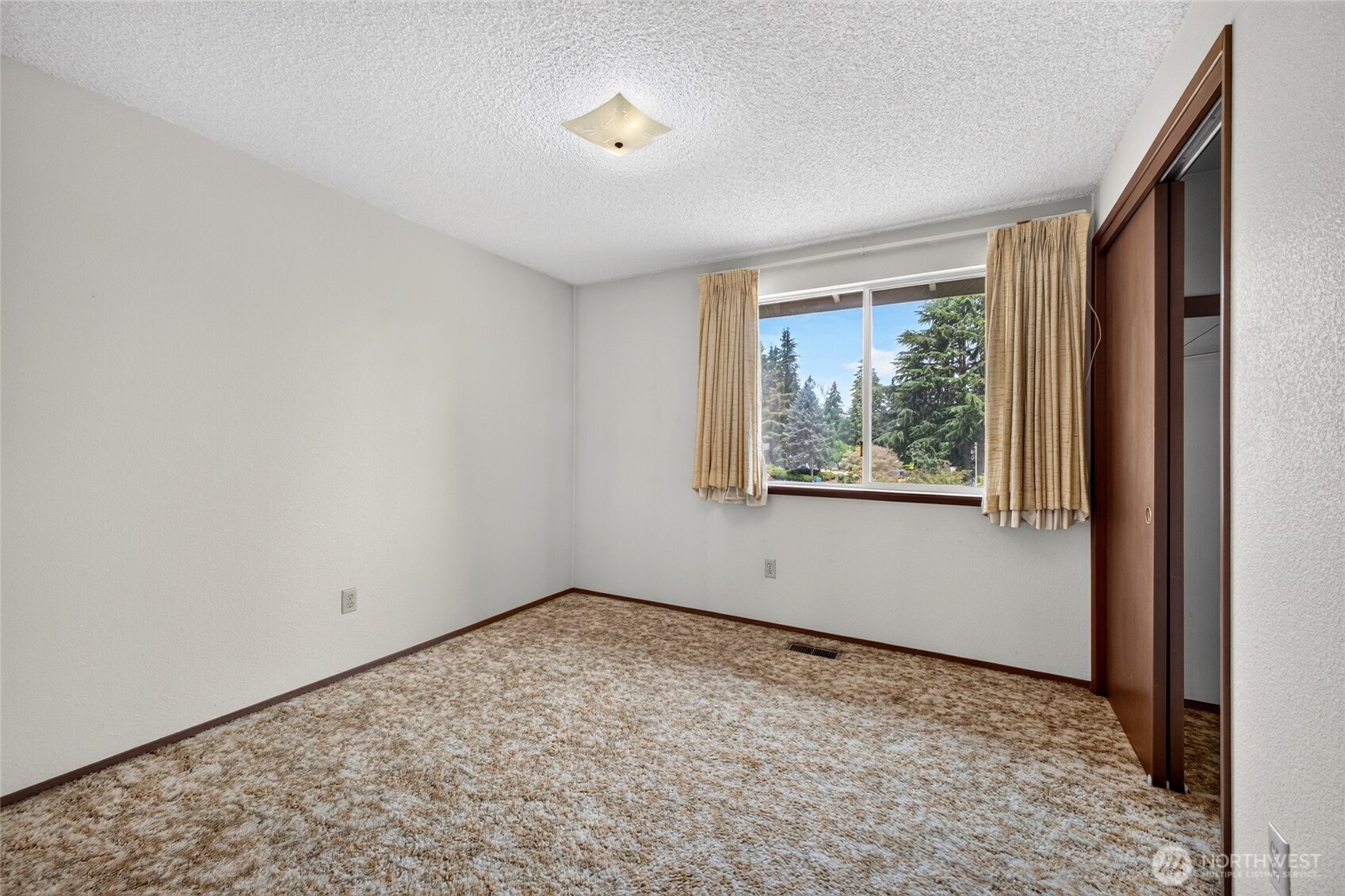 6218 99th Street Ct Property Photo 12