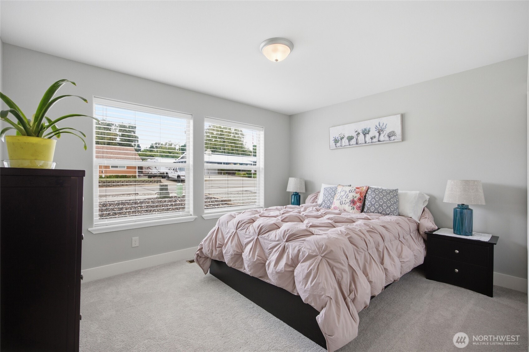 1720 Soden Street Property Photo 19