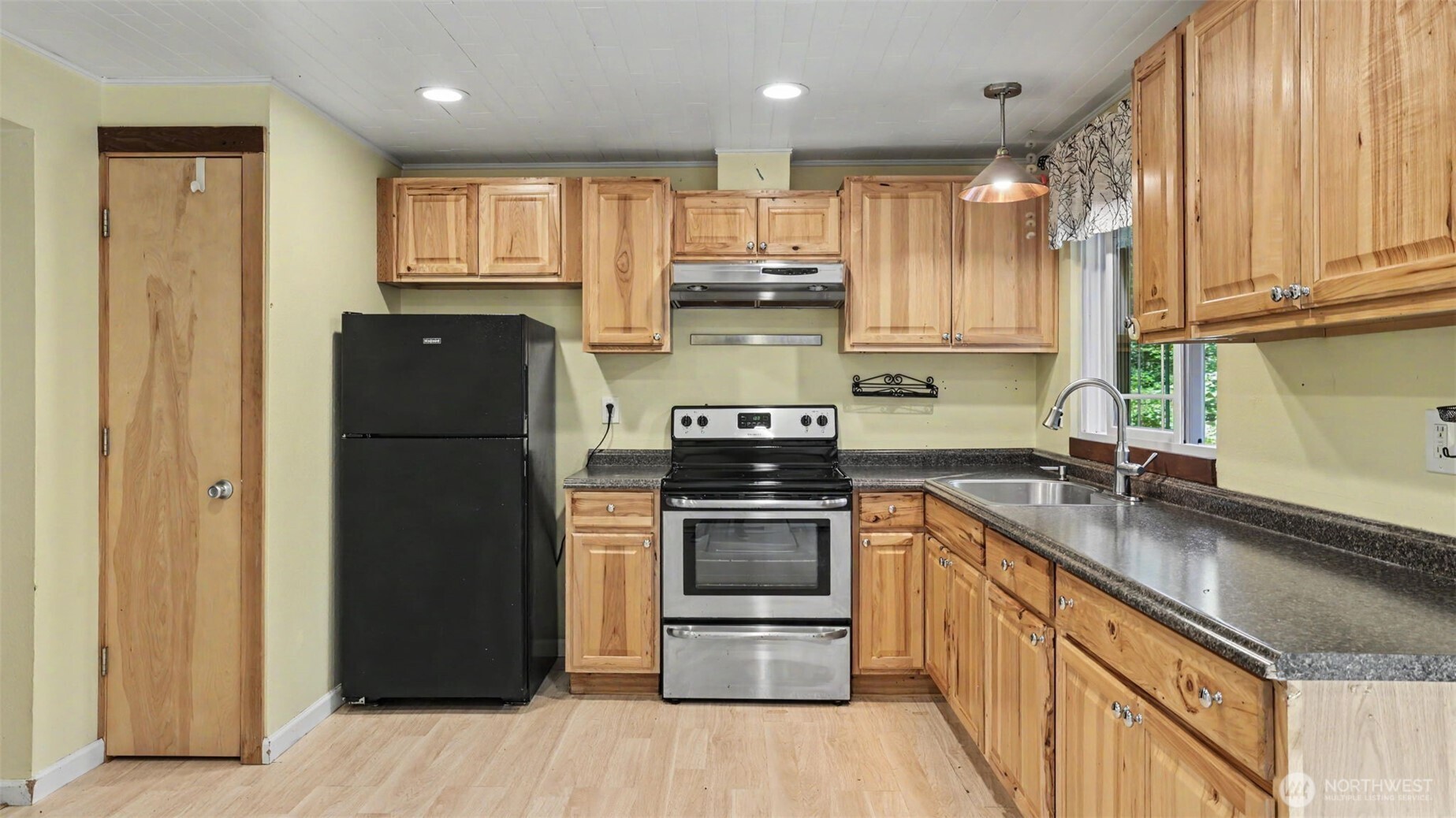 17140 424th Avenue Property Photo 11