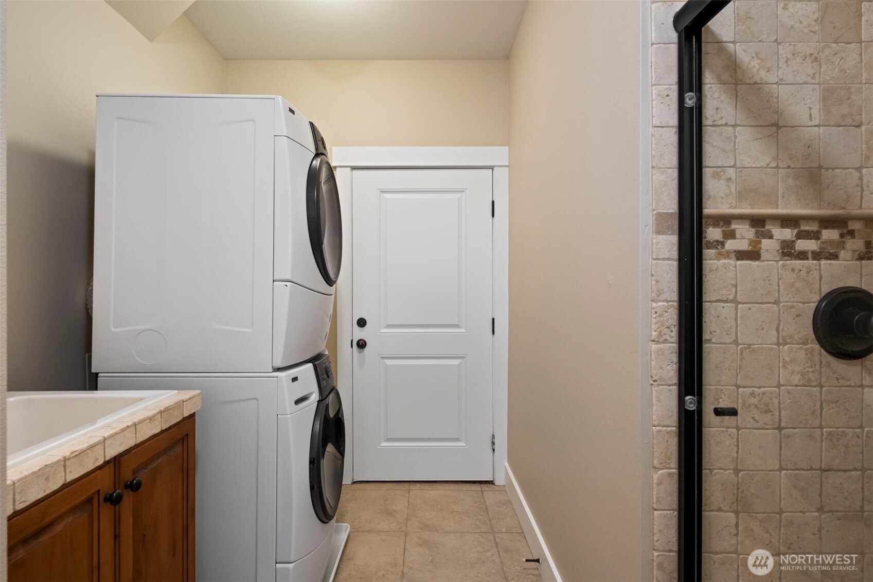 9434 Yakima Lane Property Photo 18