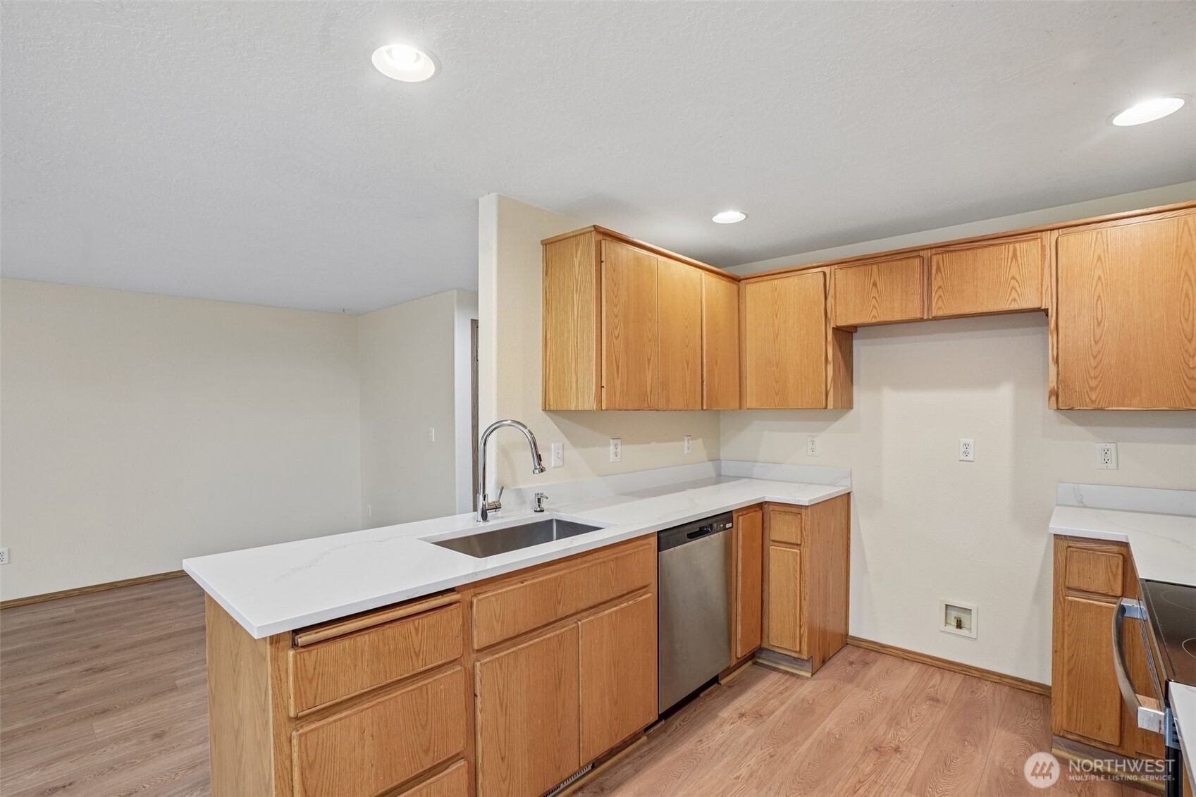 2217 Ne 137th Court Property Photo 11