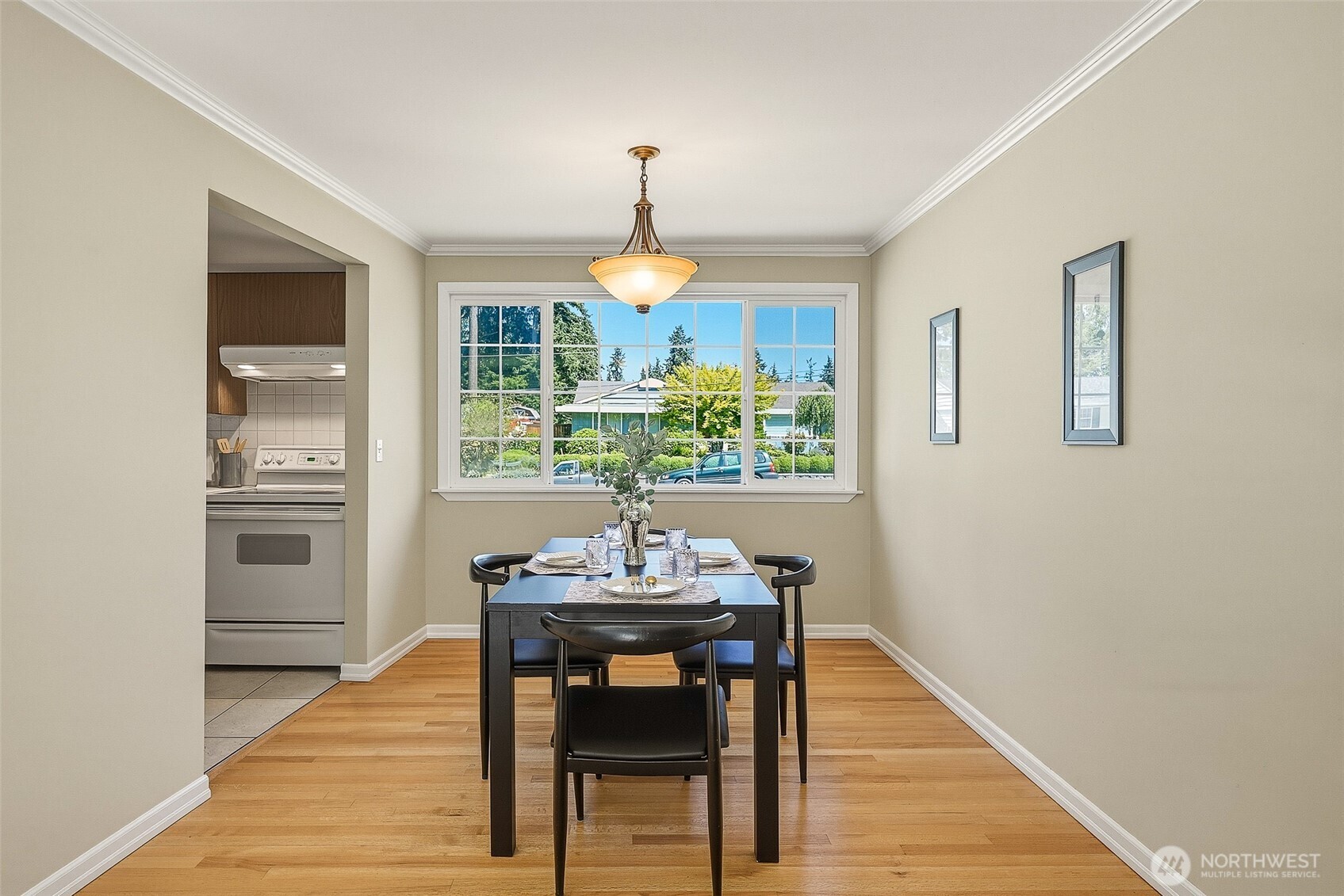9804 241st Place Property Photo 11