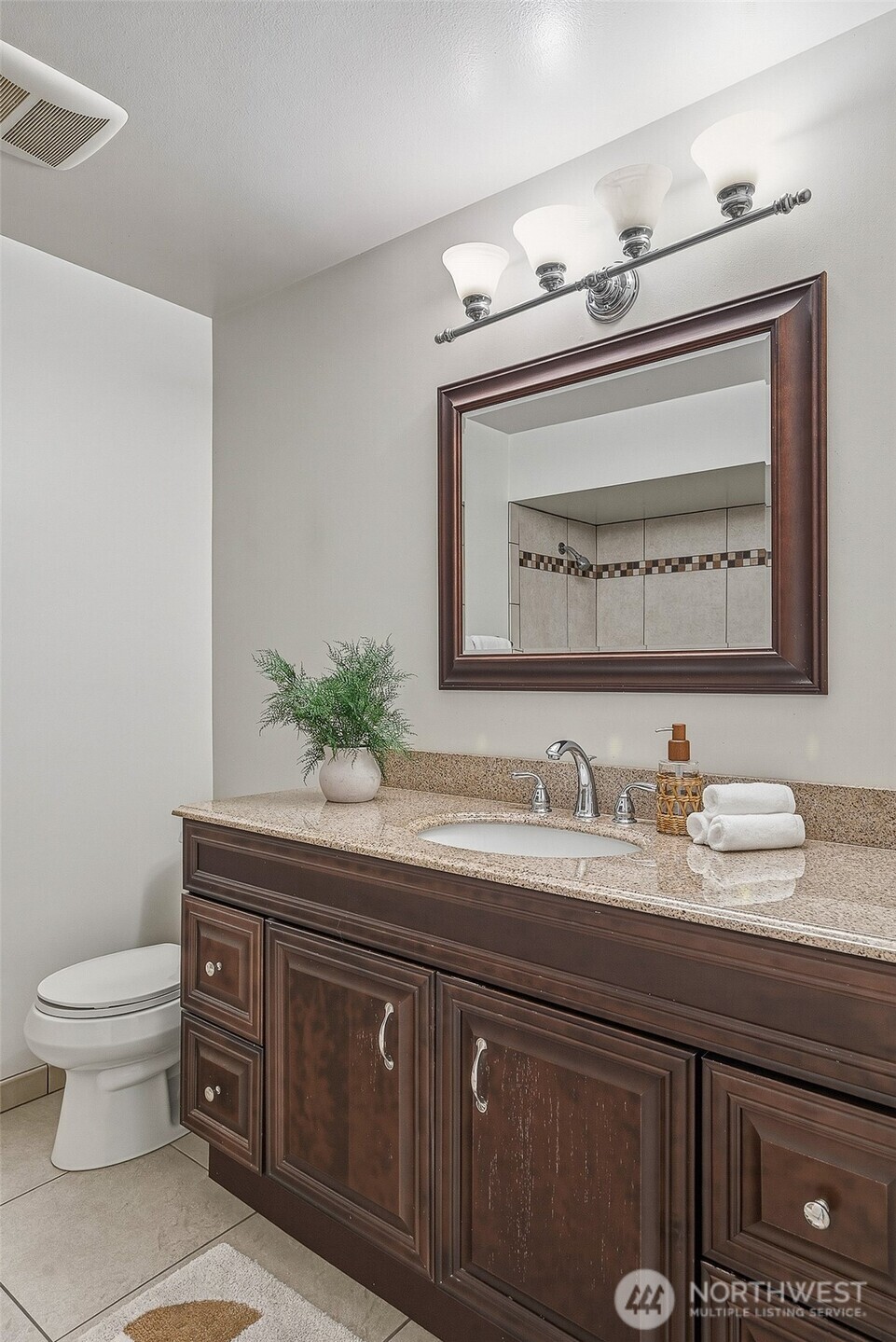 9804 241st Place Property Photo 18
