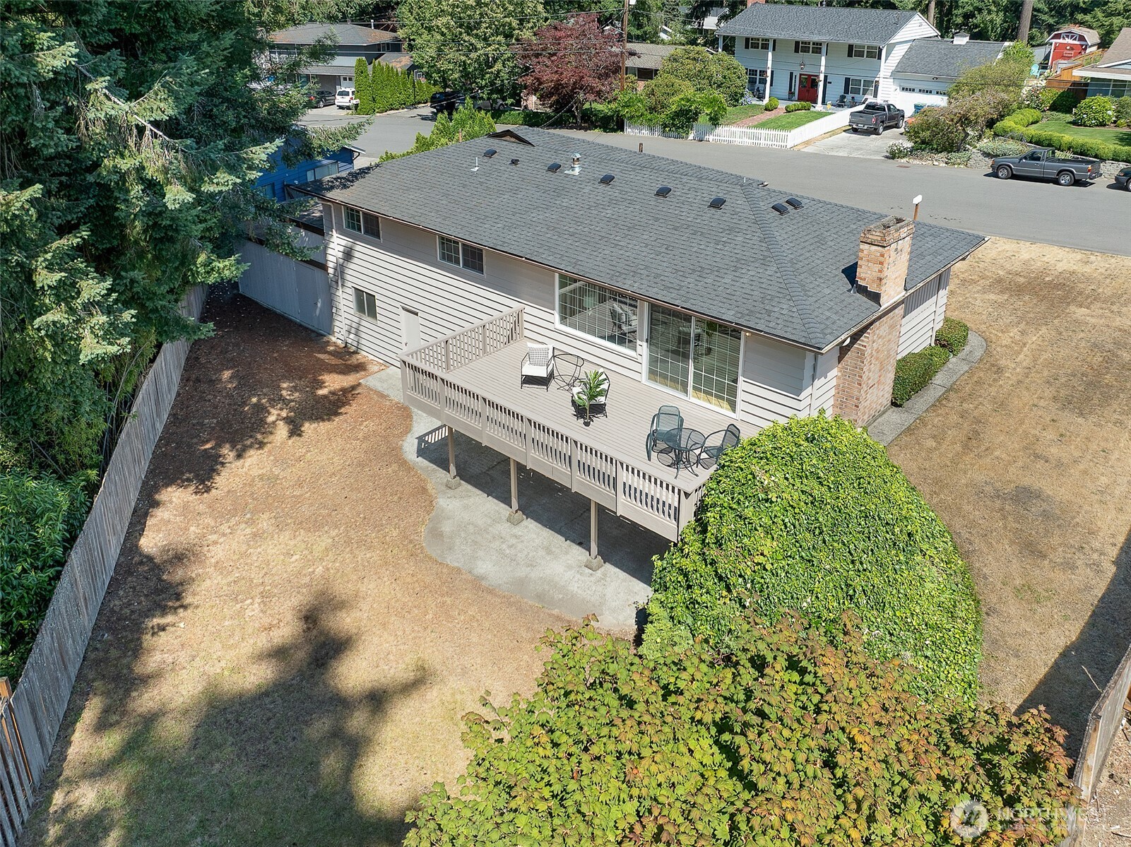 9804 241st Place Property Photo 35