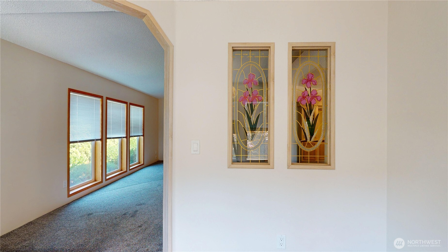 9470 Silver Creek Lane 44 Property Photo 6
