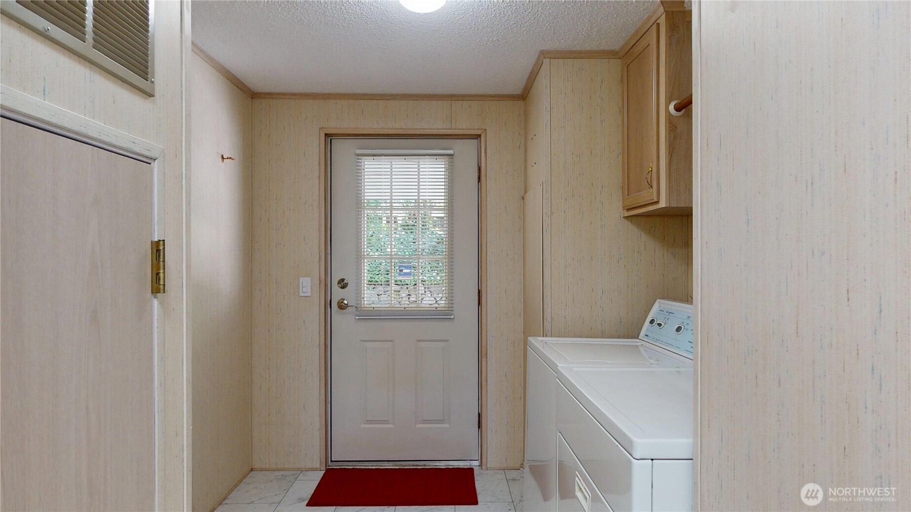 9470 Silver Creek Lane 44 Property Photo 7