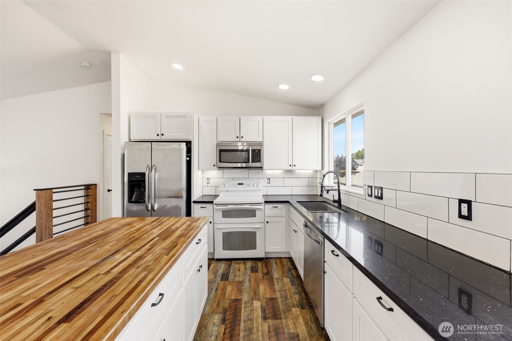 1119 127th Street Property Photo 8