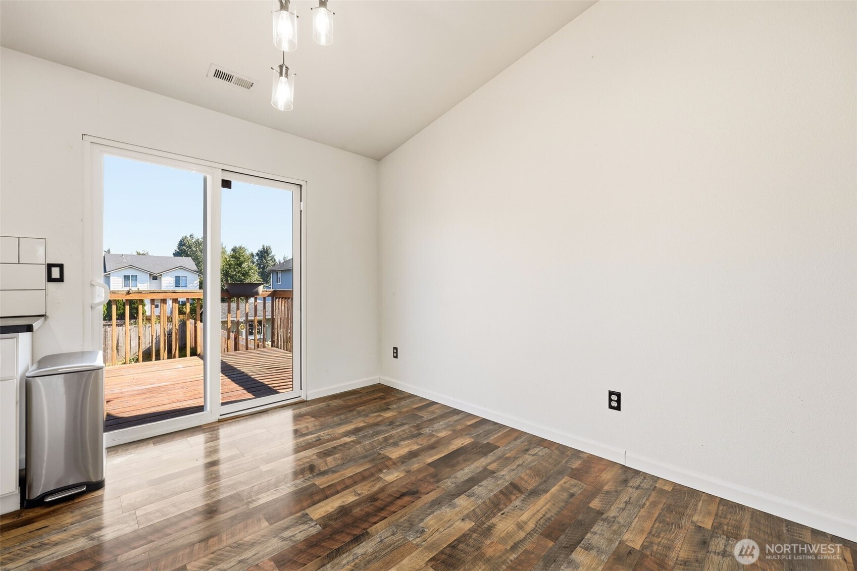 1119 127th Street Property Photo 15