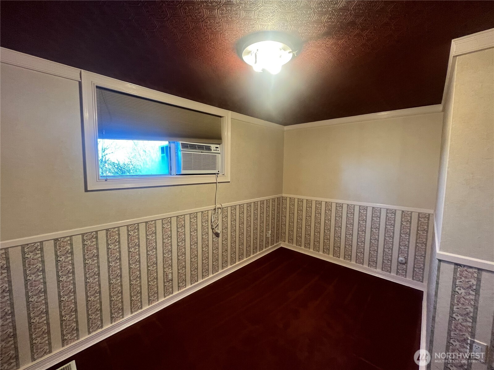 2501 E Sunset Drive Property Photo 20