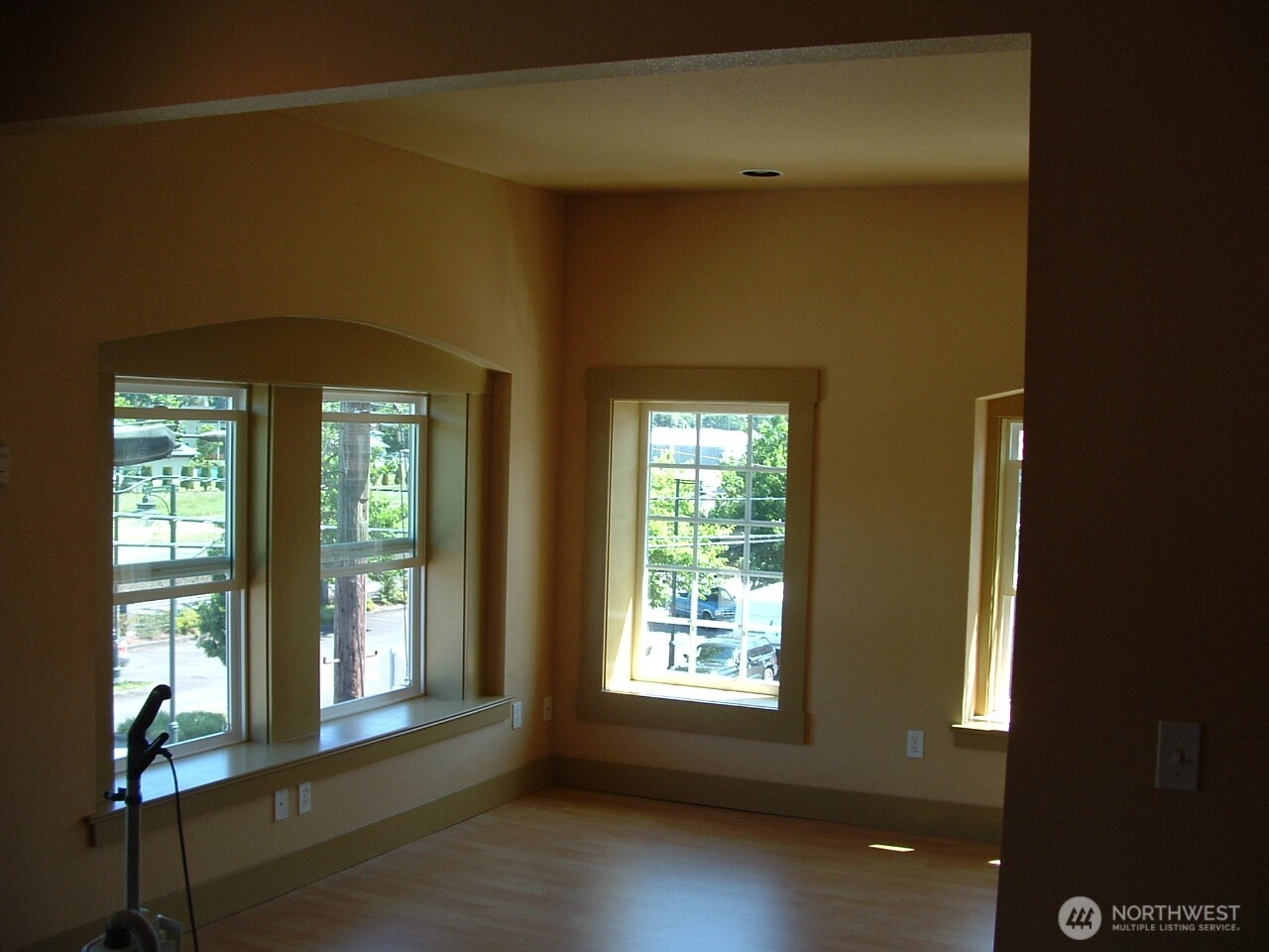 402 N Tower Avenue Property Photo 19