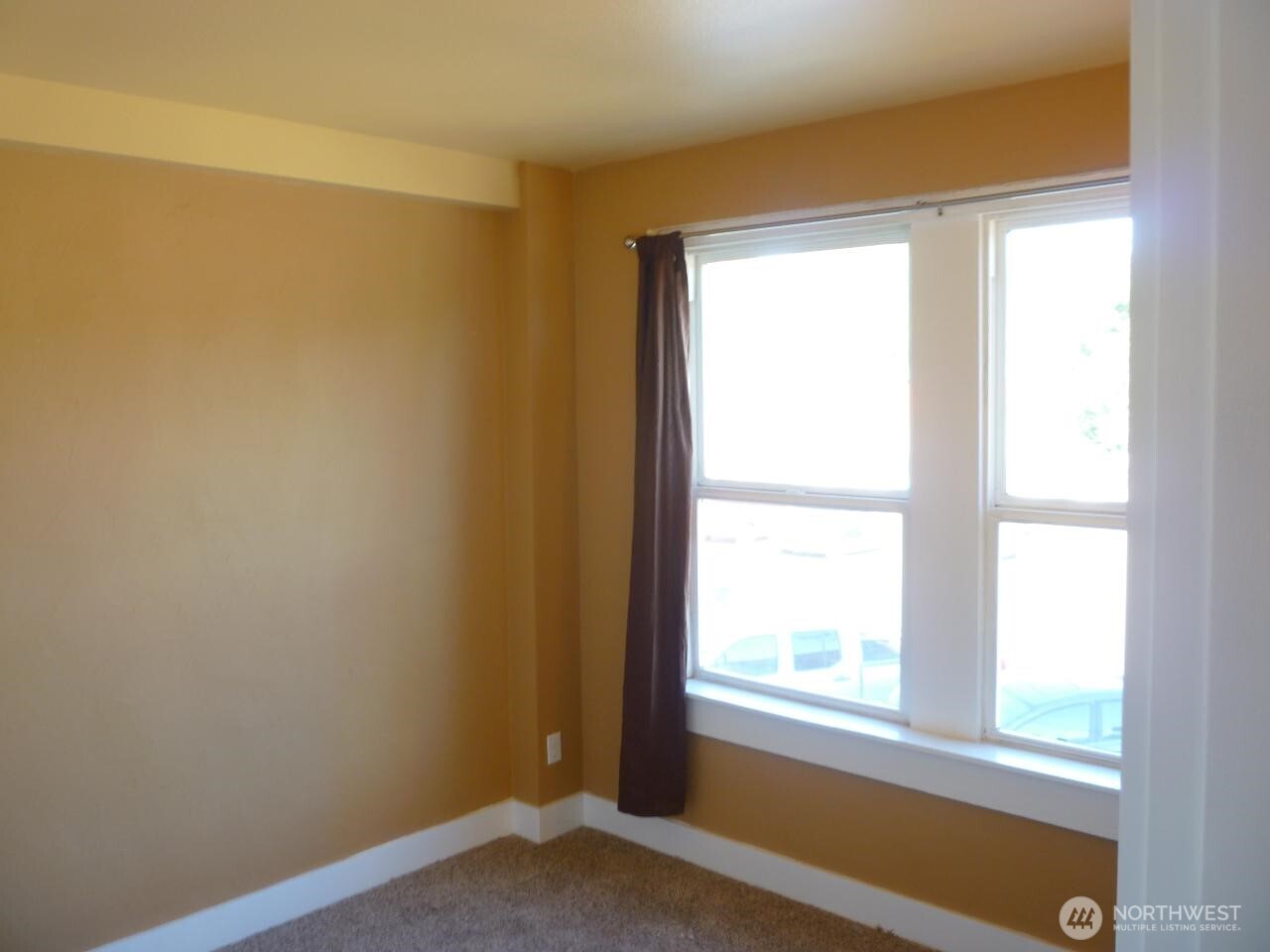 402 N Tower Avenue Property Photo 24