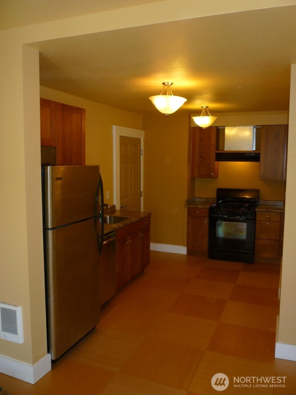 402 N Tower Avenue Property Photo 26