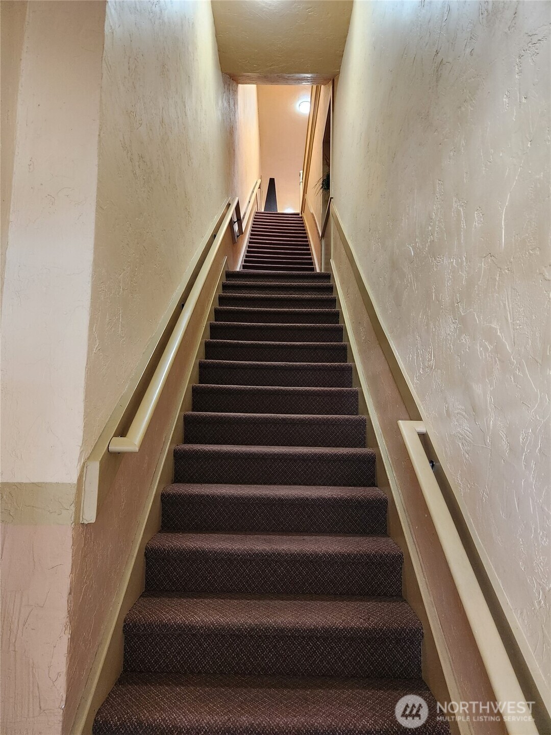 402 N Tower Avenue Property Photo 29