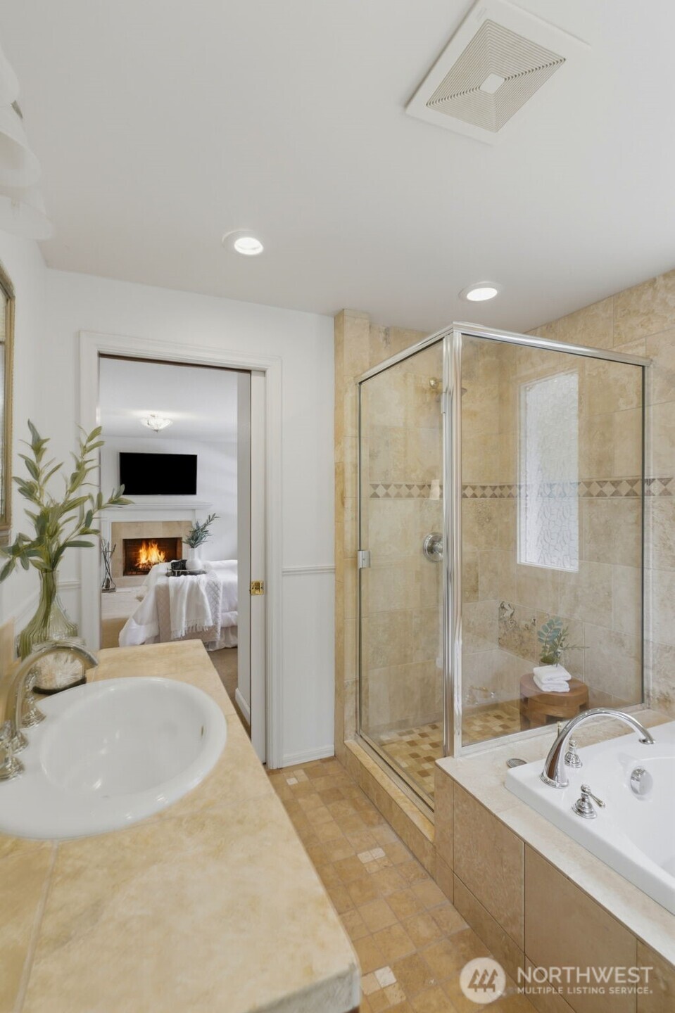 1024 Daniels Drive Property Photo 17