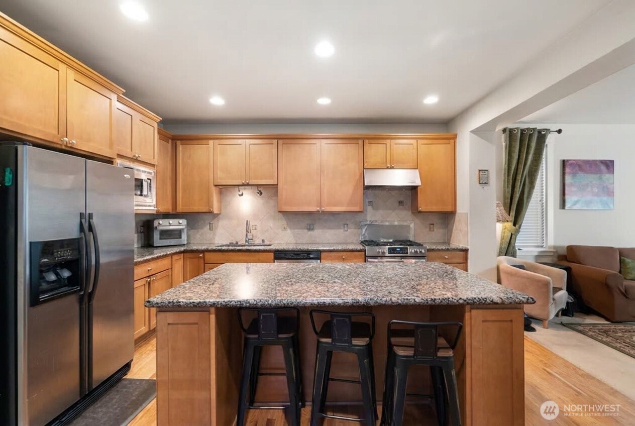 17252 Ne 119th Way Property Photo 7