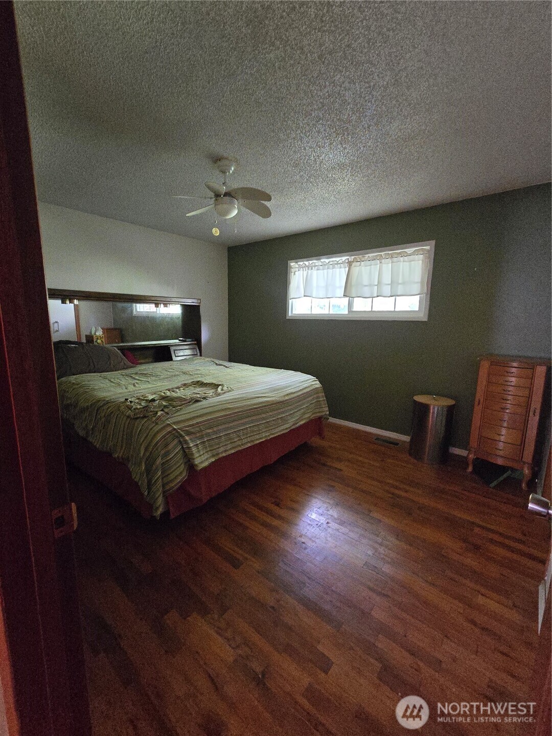371 Se Evergreen Loop Property Photo 7