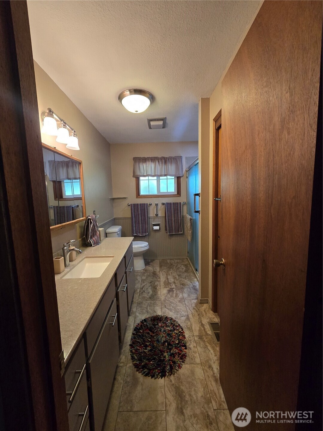 371 Se Evergreen Loop Property Photo 9