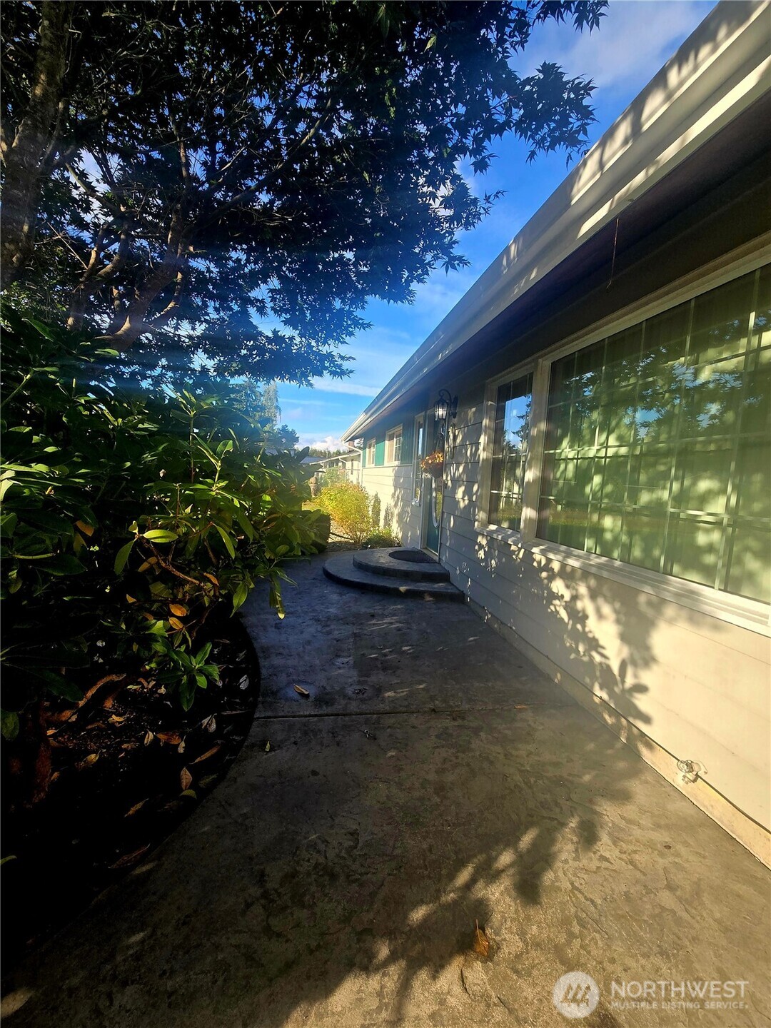 371 Se Evergreen Loop Property Photo 17