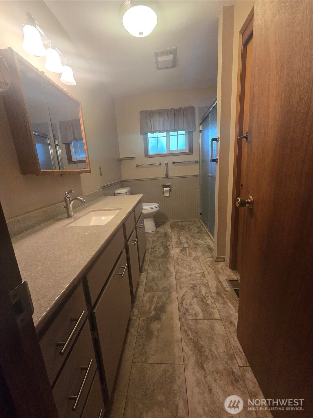 371 Se Evergreen Loop Property Photo 29