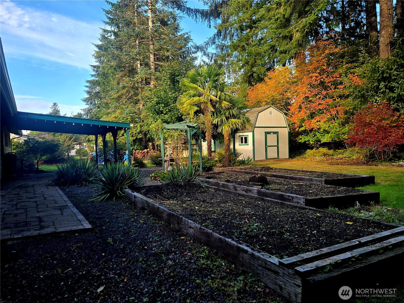 371 Se Evergreen Loop Property Photo 34