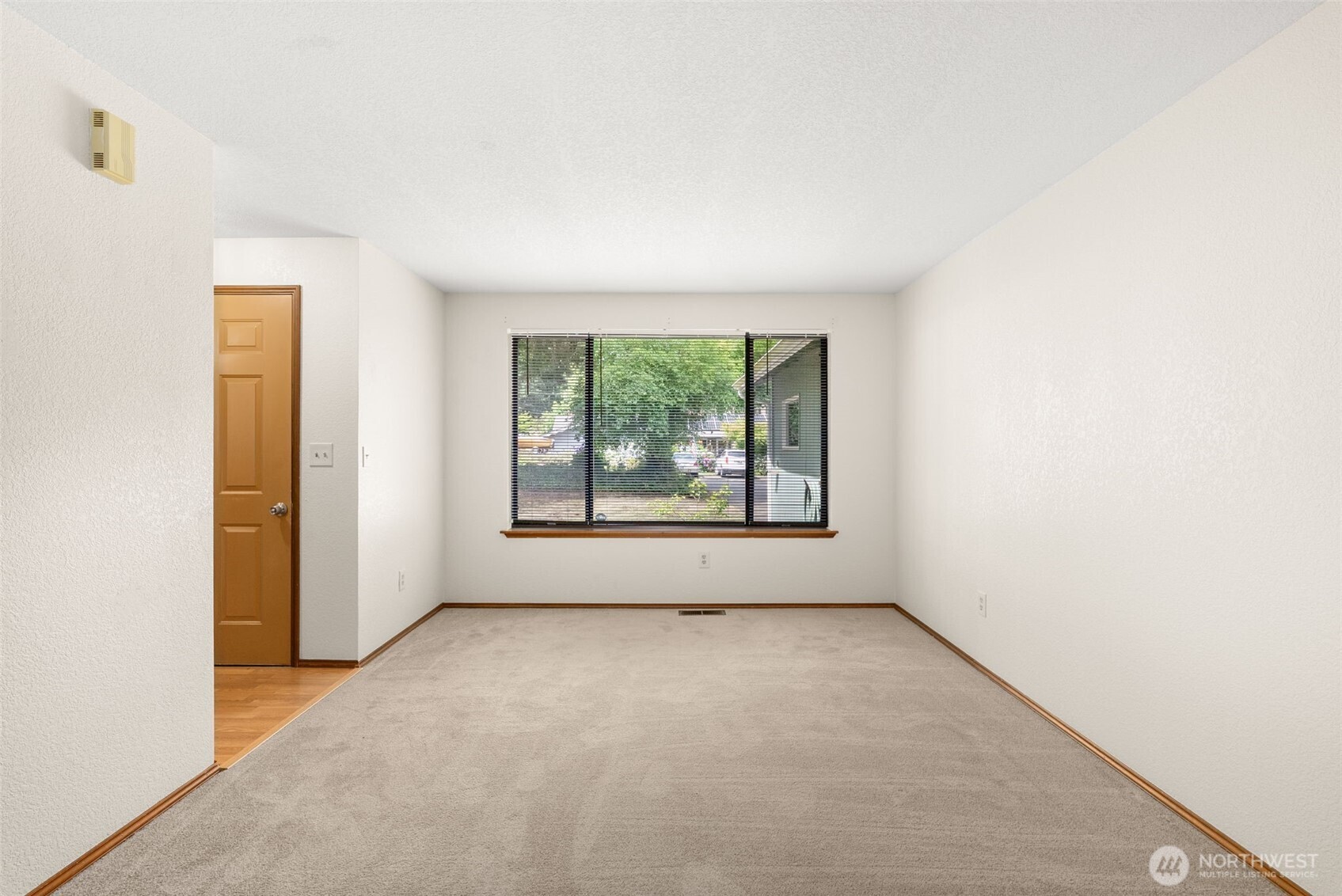 5006 Marian Drive Property Photo 10