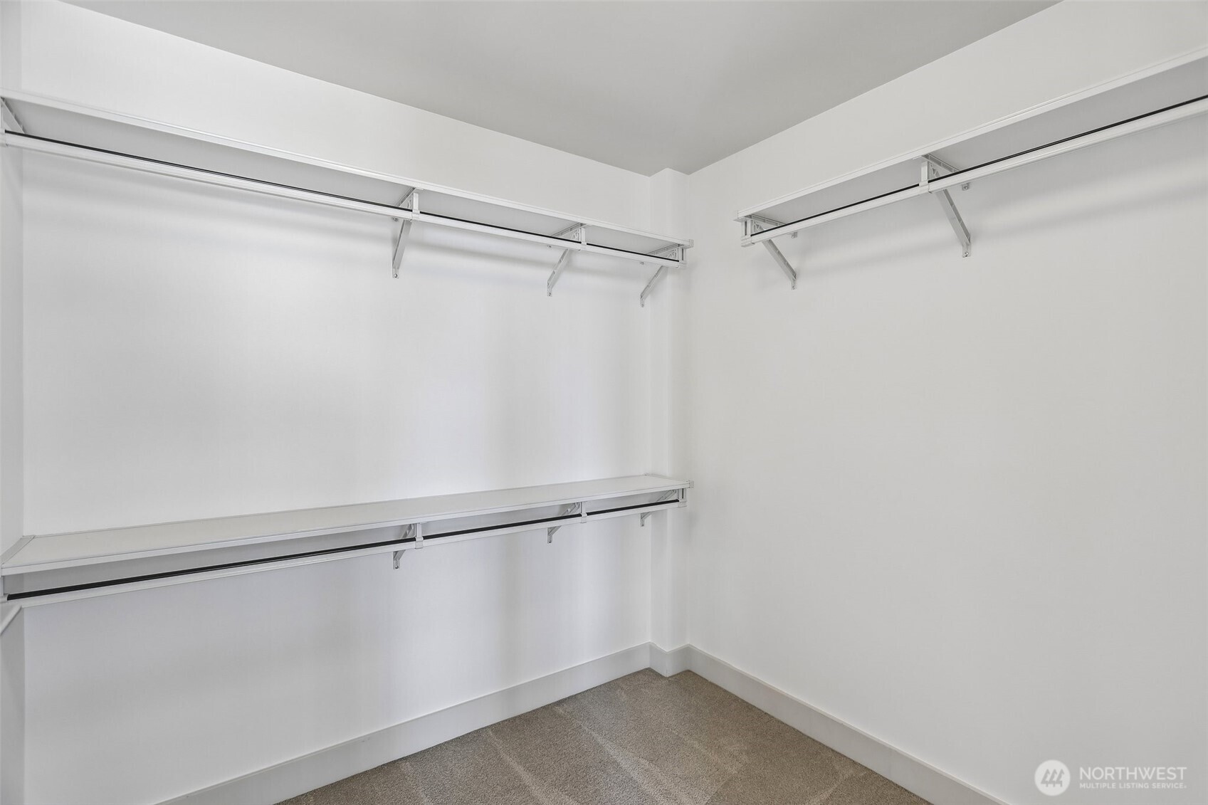 588 Bell Street 1102 Property Photo 17