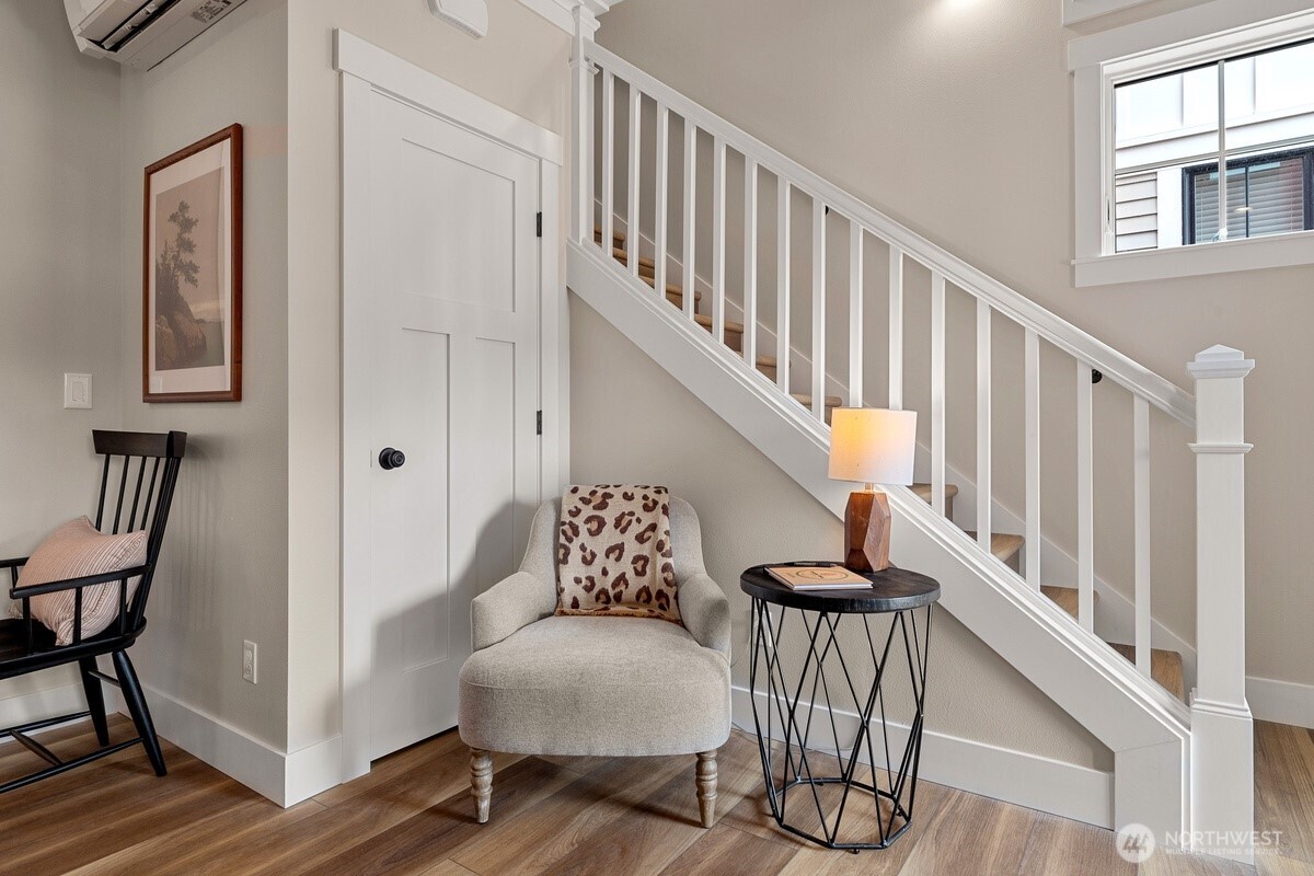 445 E Compass Street Property Photo 7