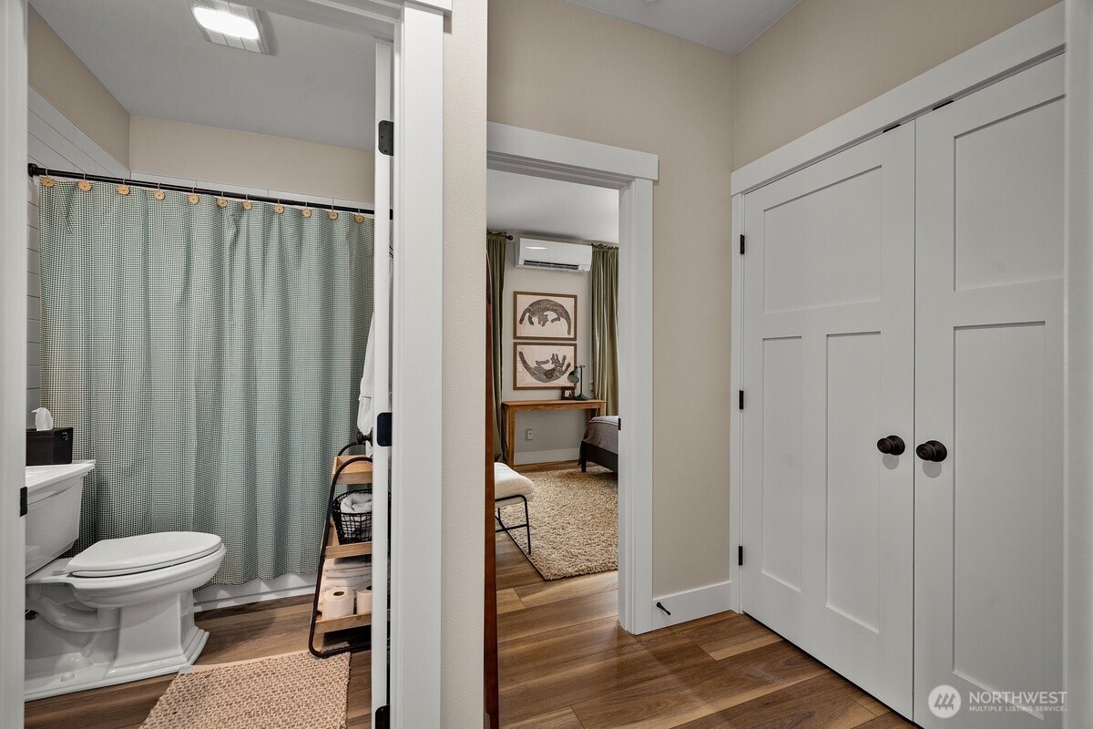 445 E Compass Street Property Photo 20